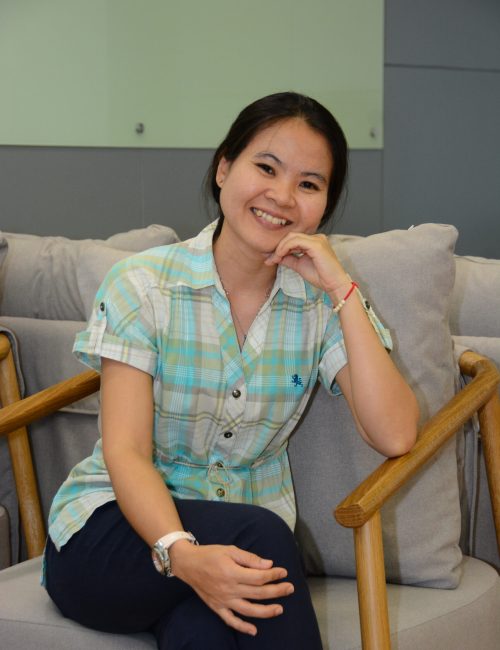นางสาวรุ่งทิวา จันทะเกต